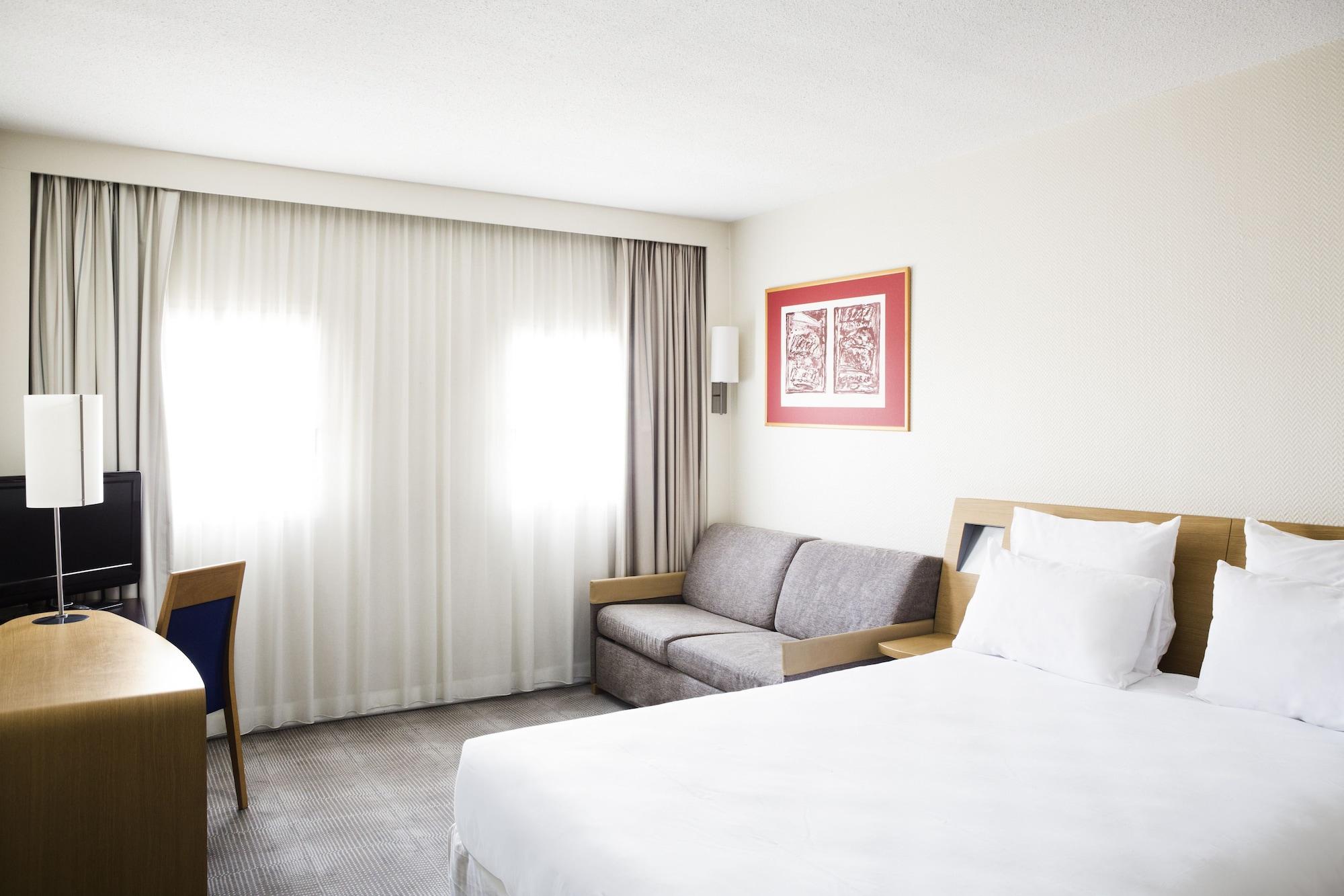 โนโวเทล เมตซ์ ซองทร์ Hotel เมซ์ ภายนอก รูปภาพ