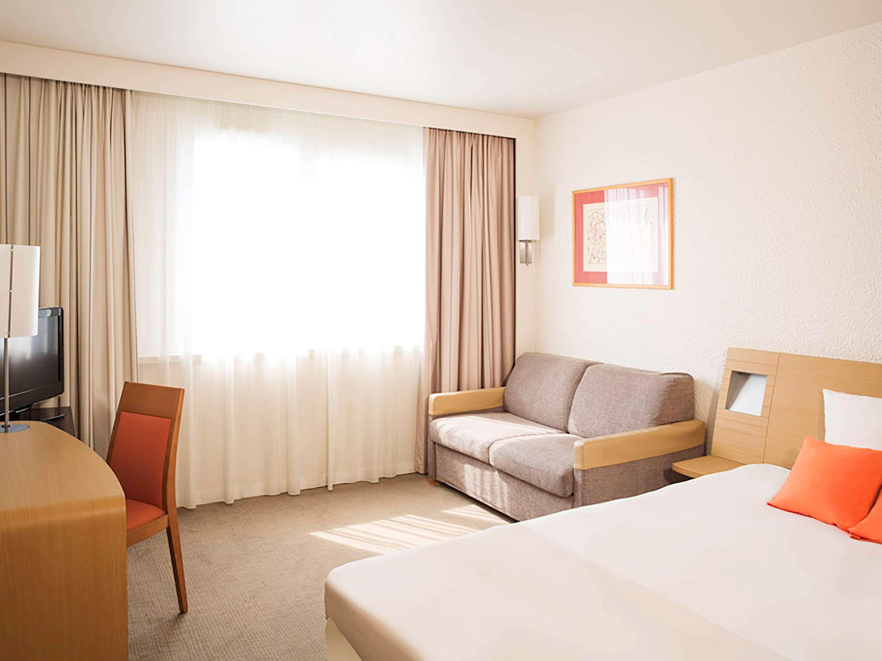 โนโวเทล เมตซ์ ซองทร์ Hotel เมซ์ ภายนอก รูปภาพ