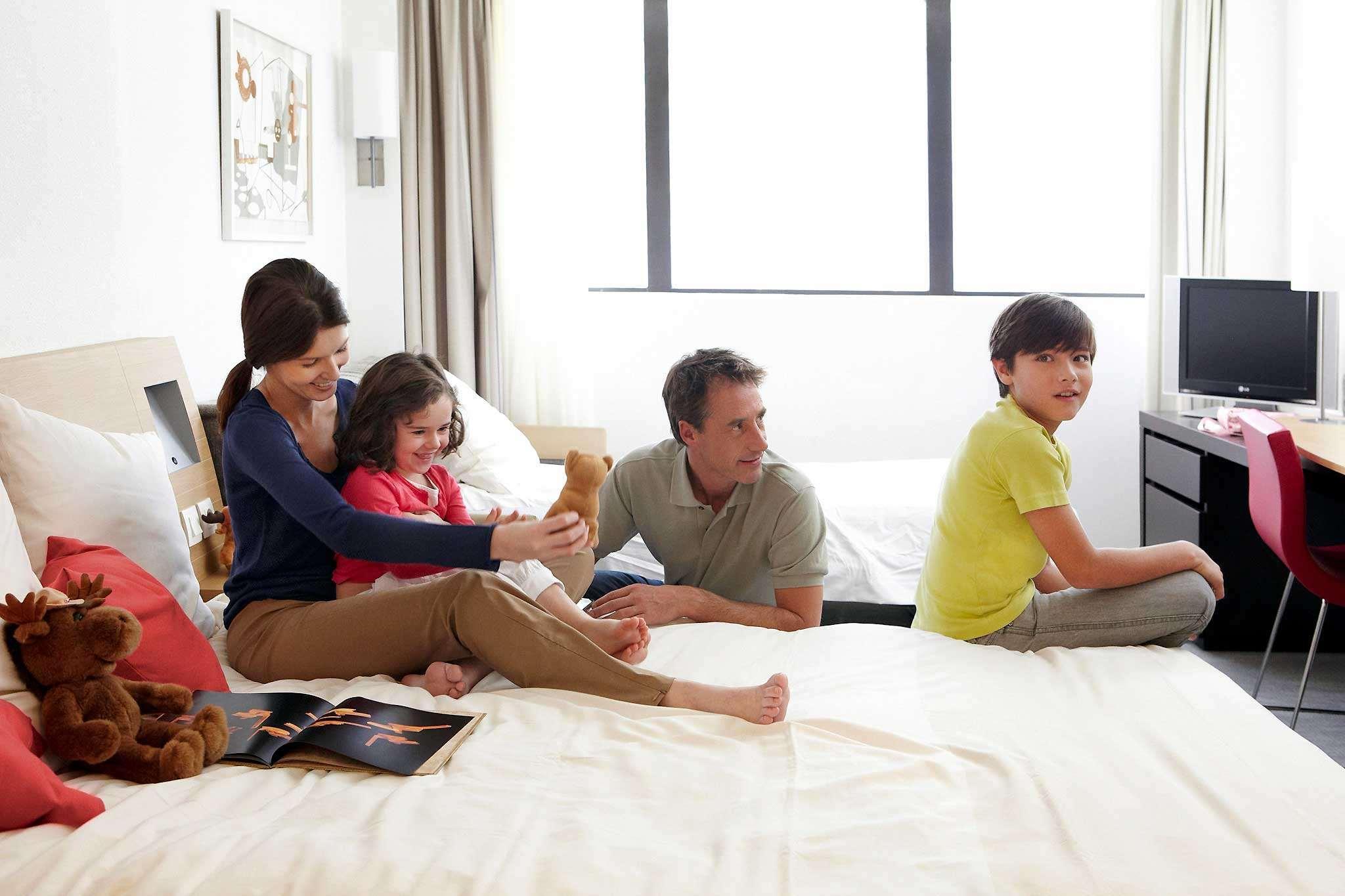 โนโวเทล เมตซ์ ซองทร์ Hotel เมซ์ ภายนอก รูปภาพ