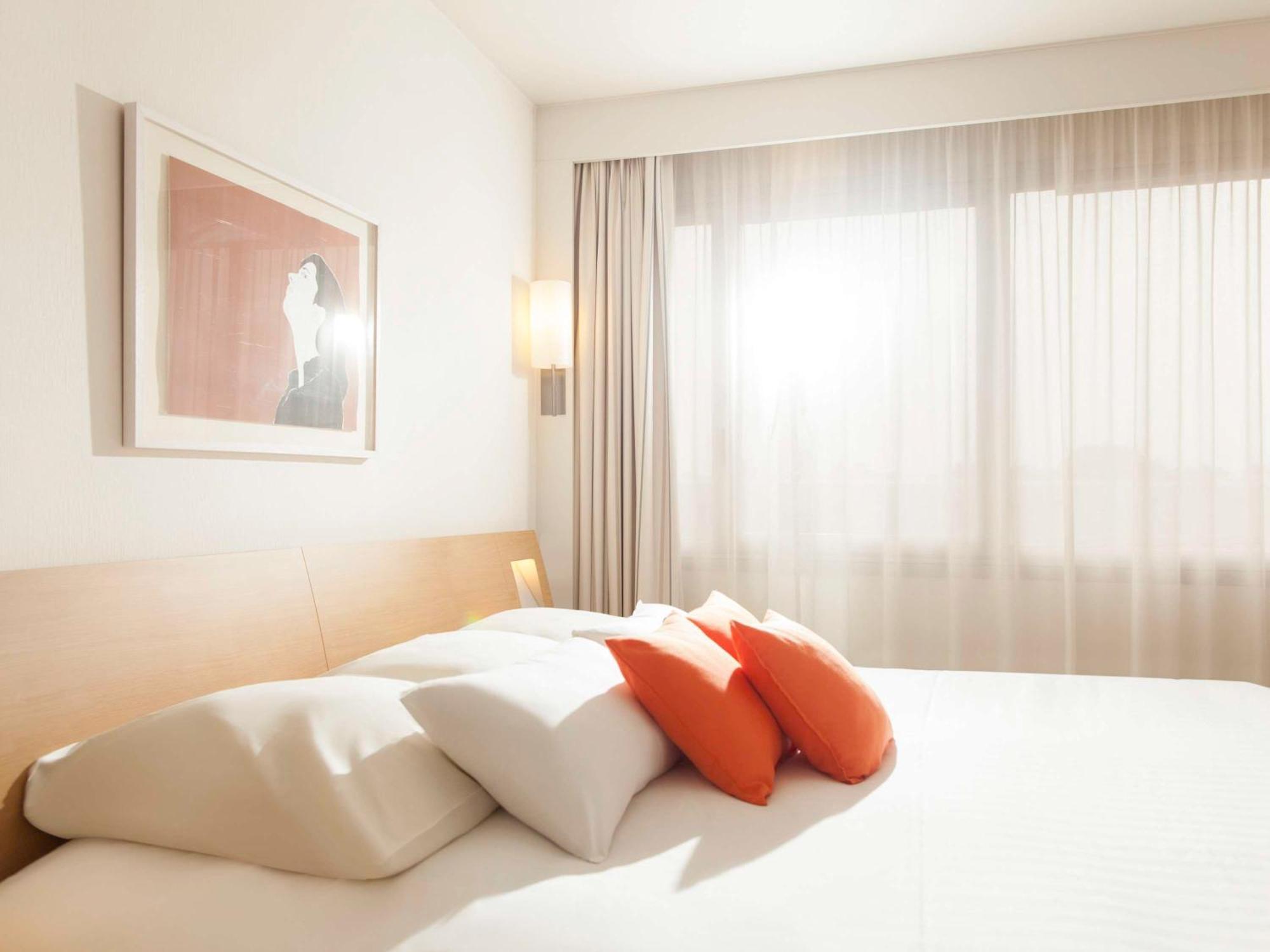 โนโวเทล เมตซ์ ซองทร์ Hotel เมซ์ ภายนอก รูปภาพ